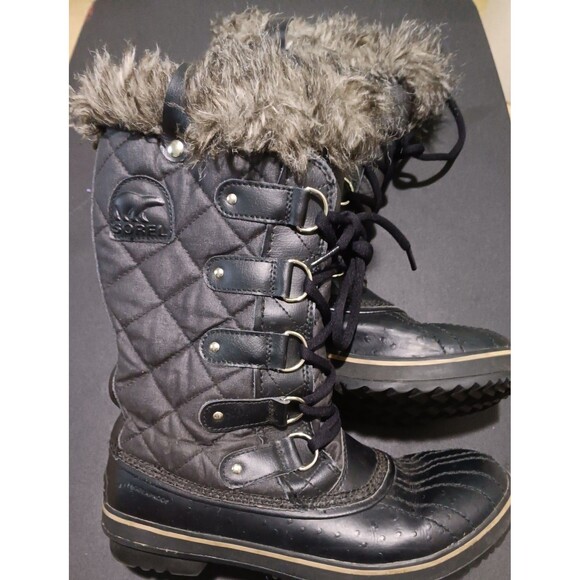 Sorel water proof boots - Picture 2 of 4